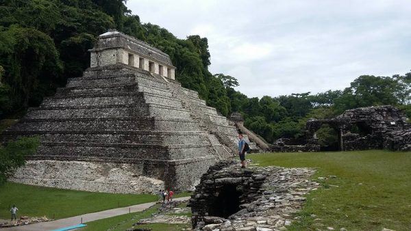 Vacances Idylliques au Mexique: Cancun, Palenque et Guanajuato