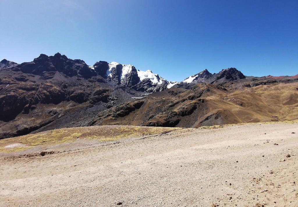 montagne colorée du Pérou 